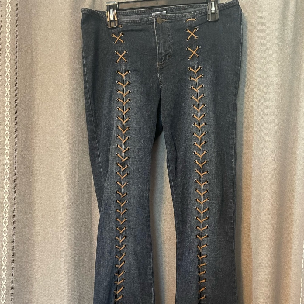 Y2K lace up mudd low rise jeans